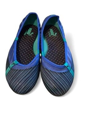 Puma Women's y2k vintage Flats